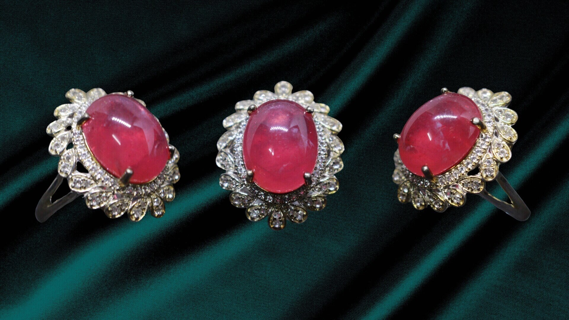 Antique Gemstones and Jewelry — The Art of the Cabochon