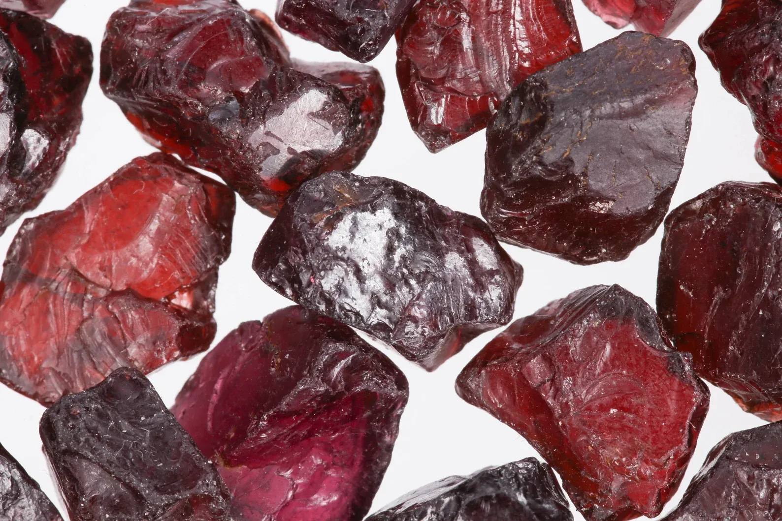 Garnet Family Gemstone Collection — Historical Prestige & Natural Integrity