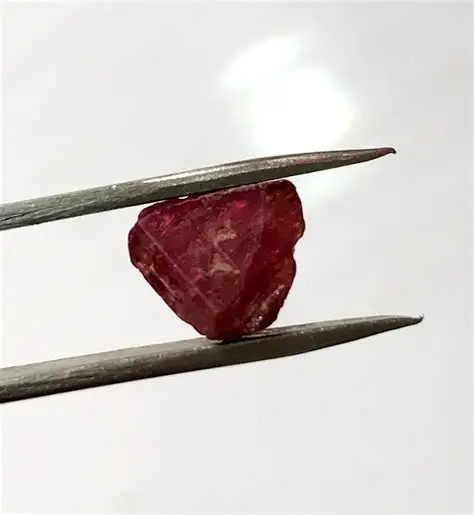 Spinel Family Group Loose Stones — Vivid Palette & Geological Purity